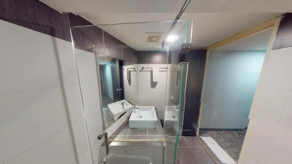 Kosma Boutique Hotel