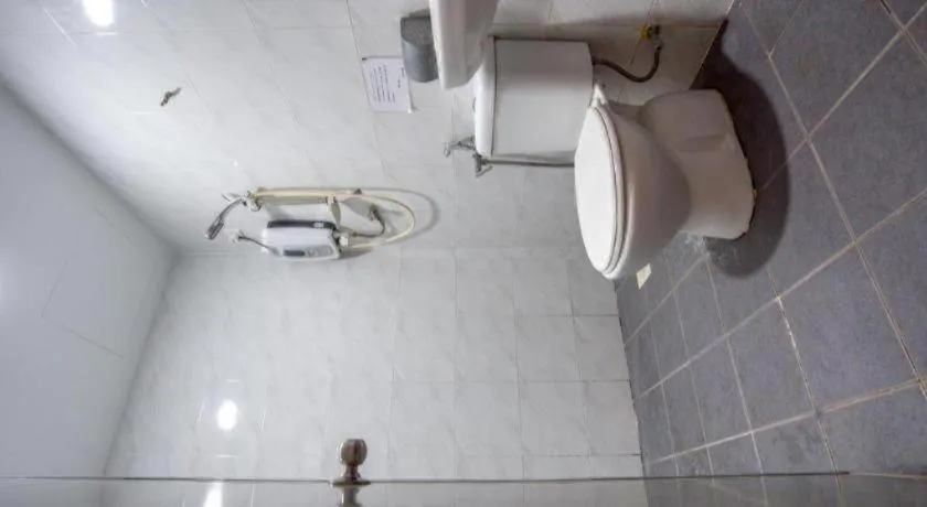 OYO 89895 Senses Budget Hotel