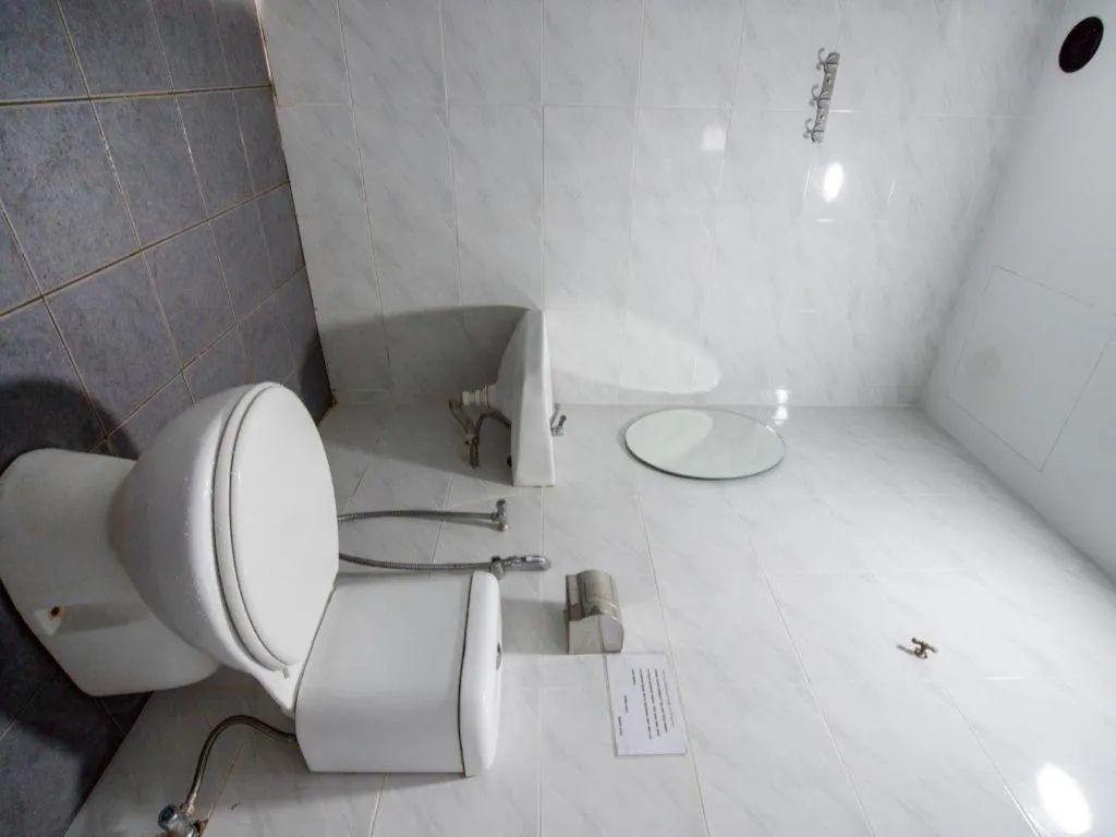 OYO 89895 Senses Budget Hotel