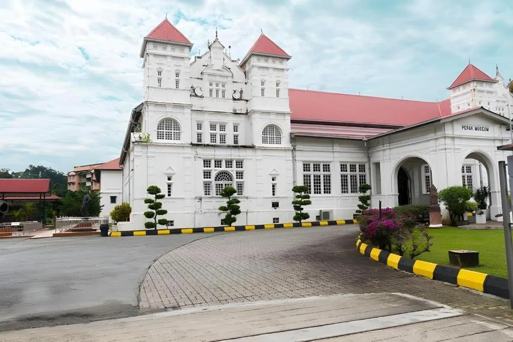 The Regency Hotel Seri Warisan