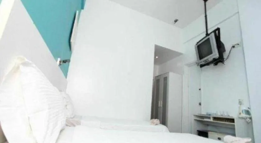 Bed in Capital O Ridel Hotel Kota Bharu