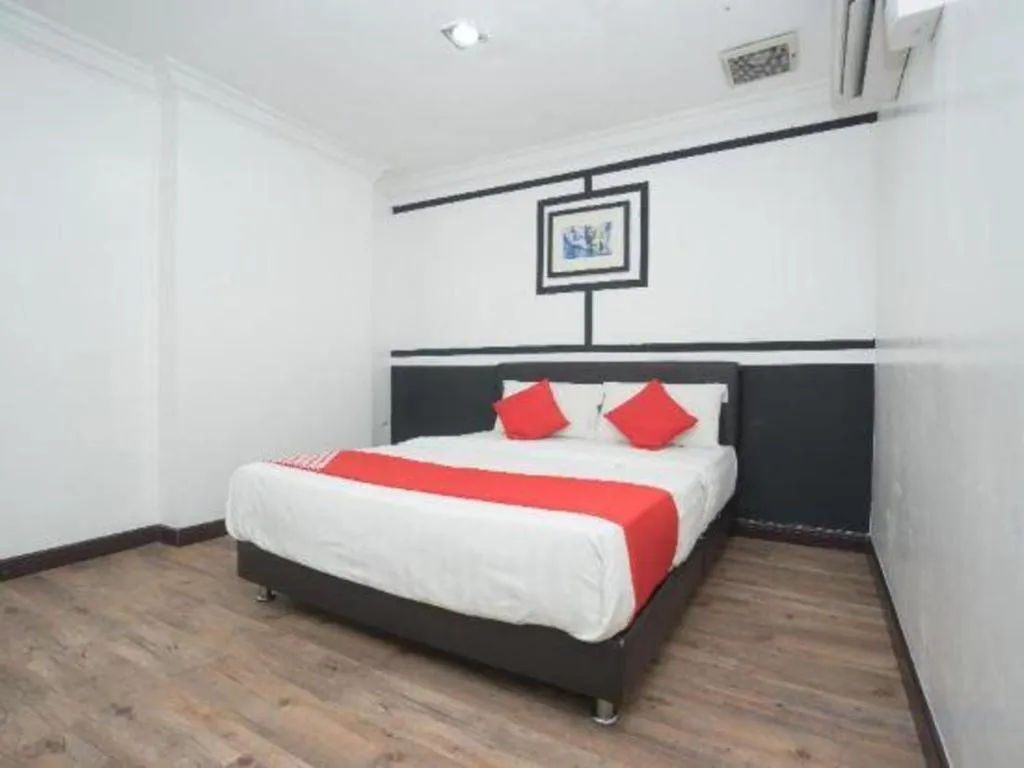 Bed in Capital O Ridel Hotel Kota Bharu