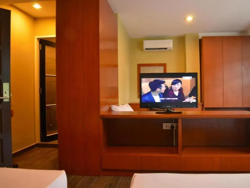 Your Hotel Your Hotel