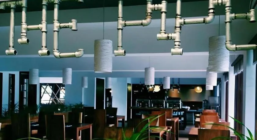 Lot 10 Boutique Hotel