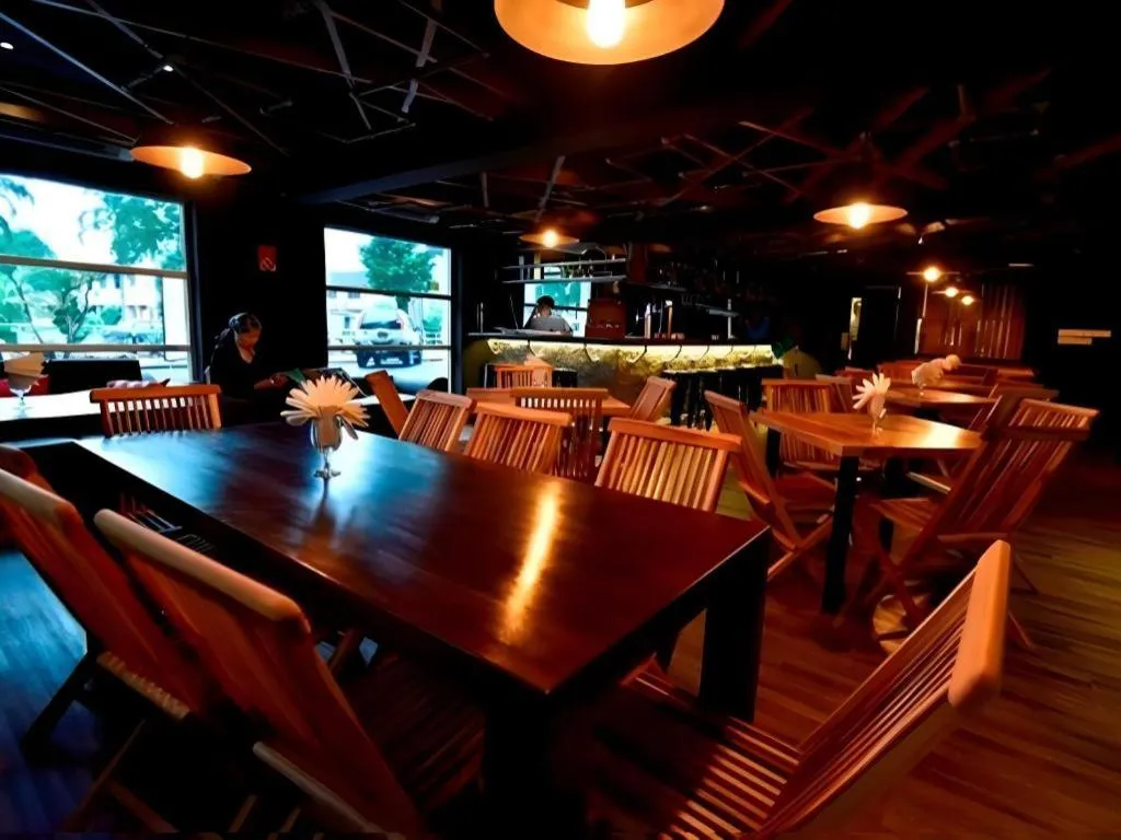 Lot 10 Boutique Hotel