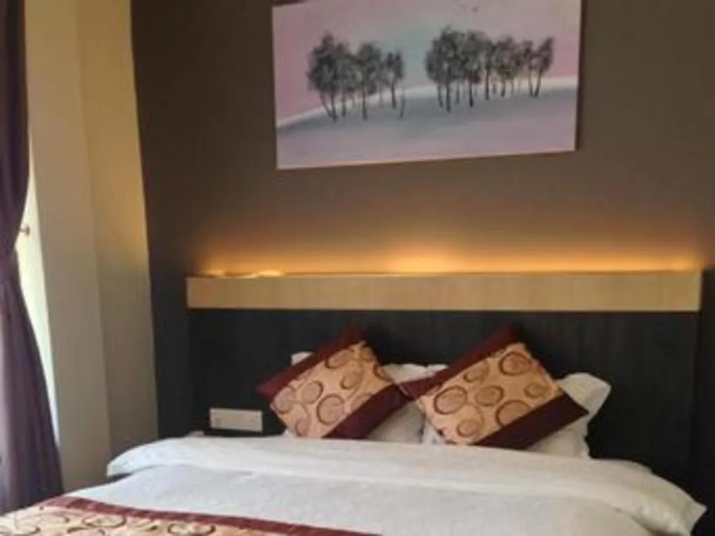 Bed in Lot 10 Boutique Hotel