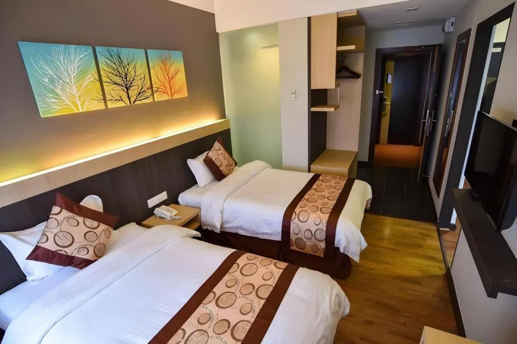 Bed in Lot 10 Boutique Hotel