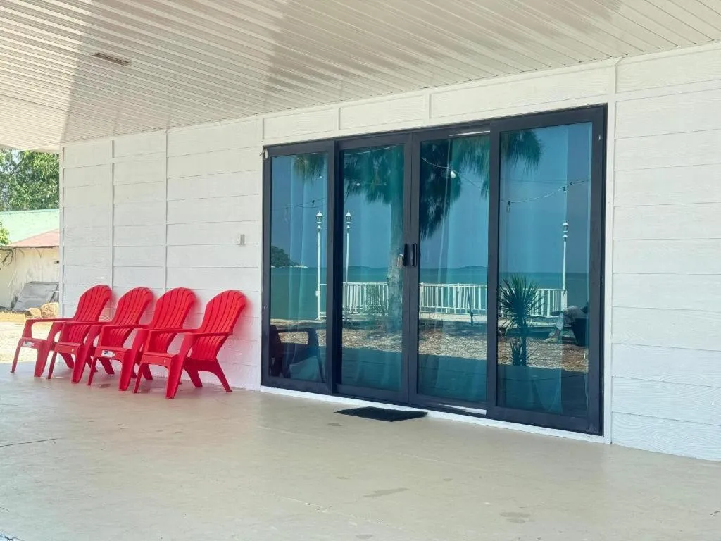 Rockbund Fishing Chalet