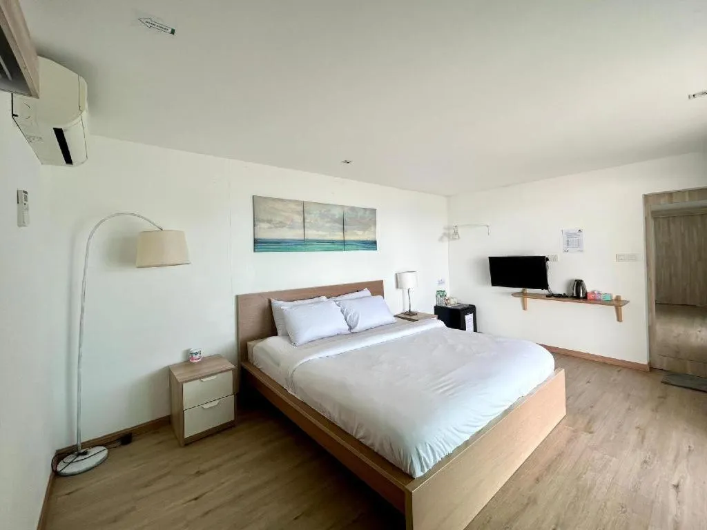 Bed in Rockbund Fishing Chalet