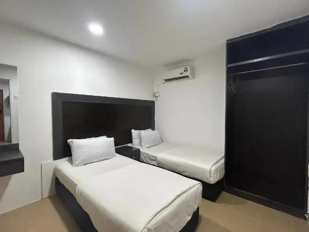 Bed in Rockbund Fishing Chalet Bed in Rockbund Fishing Chalet