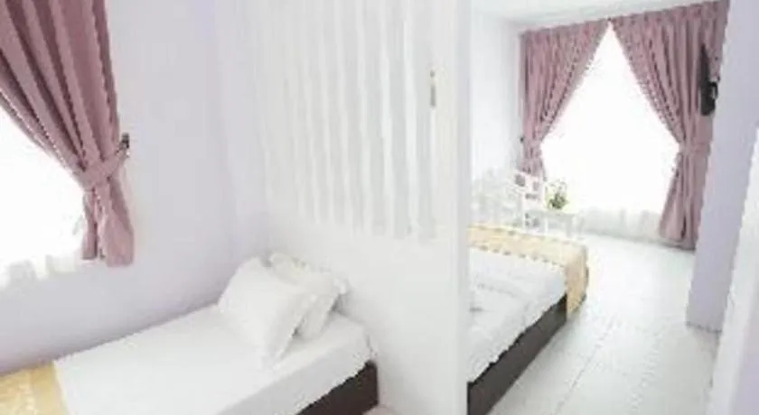 Bed in Skyview Hotel