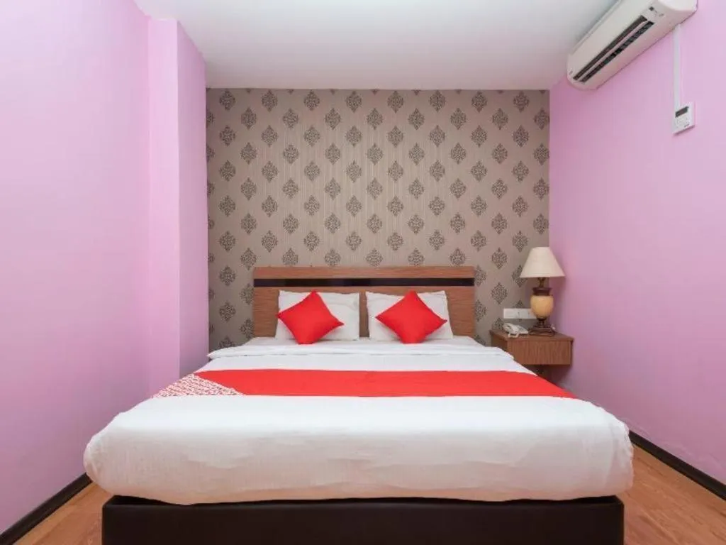 Bed in Hotel Aromas Kulai