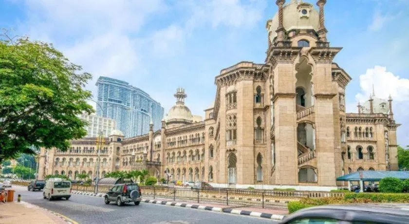 Hotel Zamburger Bangsar (Previously Koptown Hotel Bangsar)