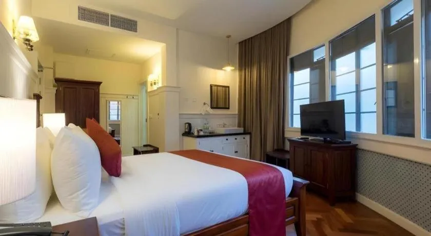 Bed in The Chambers Hotel