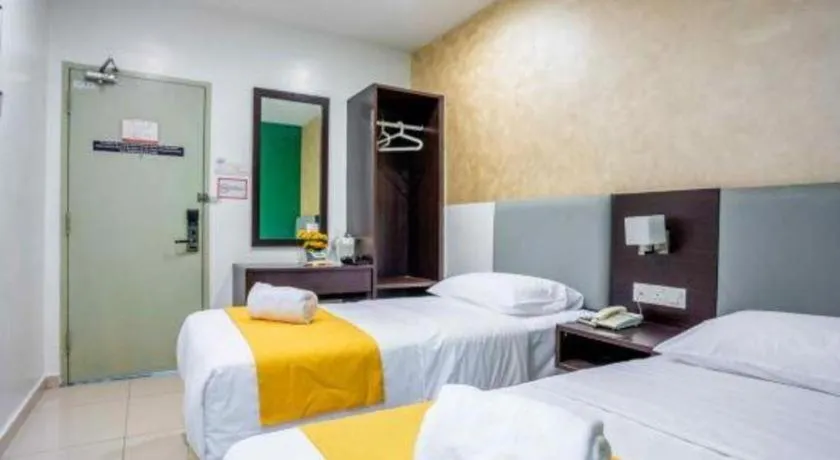 Bed in Hotel Pudu Bintang