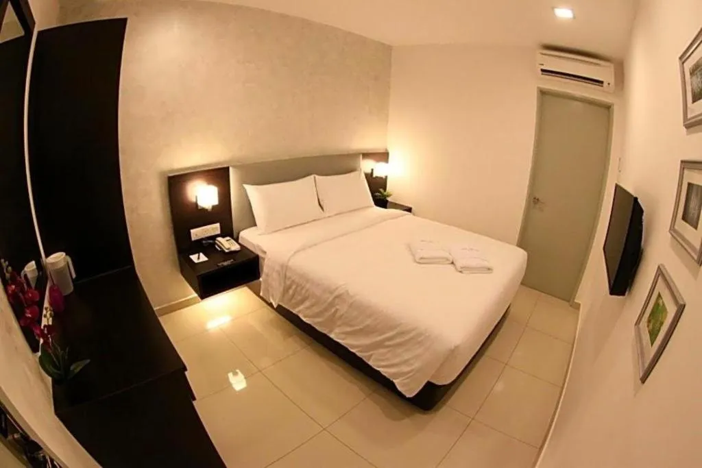 Bed in Hotel Pudu Bintang