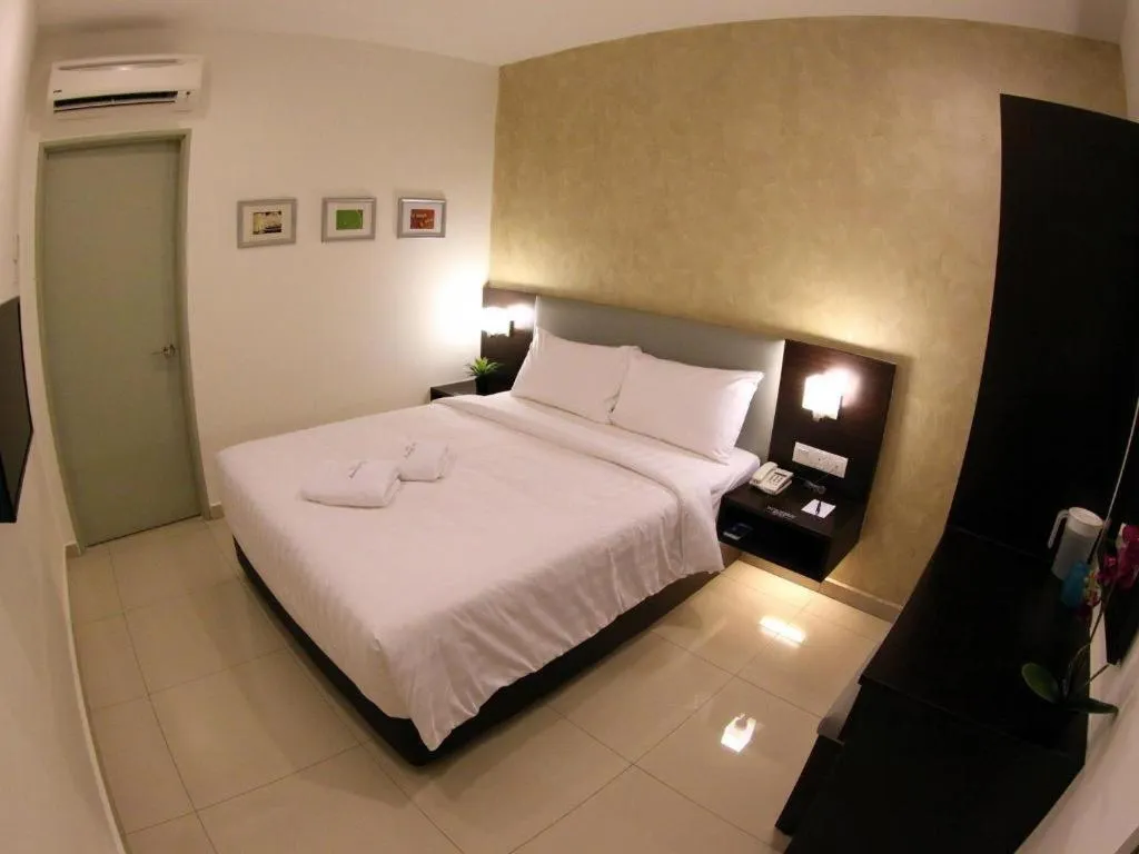 Bed in Hotel Pudu Bintang