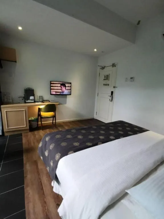 Bed in The Ardens Hotel - Austin