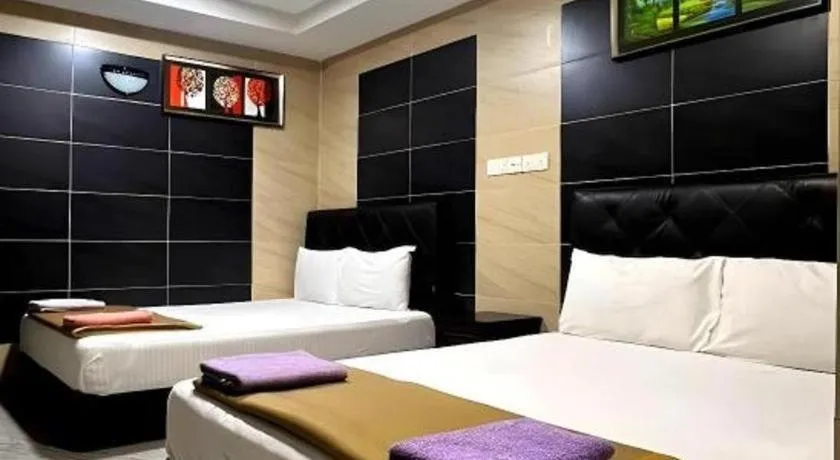 Bed in Kota Damansara Business Hotel