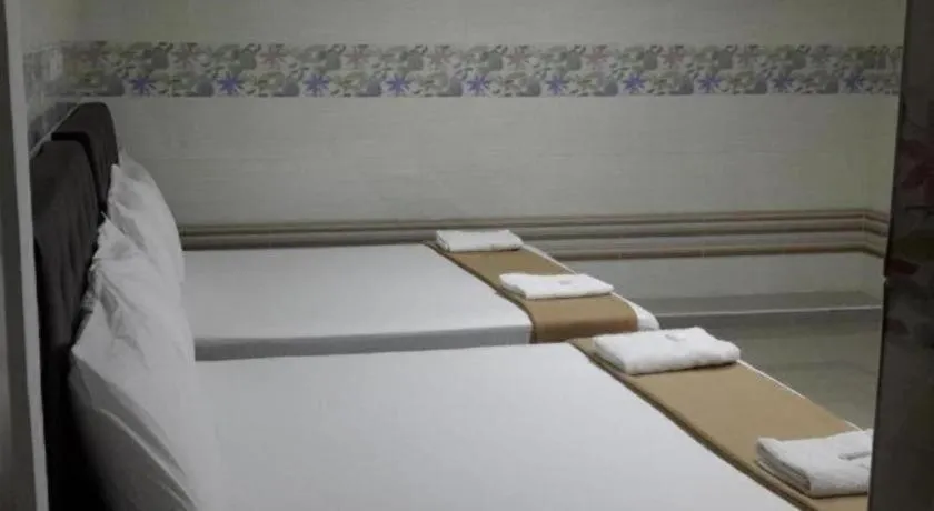 Bed in Kota Damansara Business Hotel