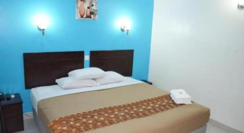 Bed in Hotel Grand Mutiara