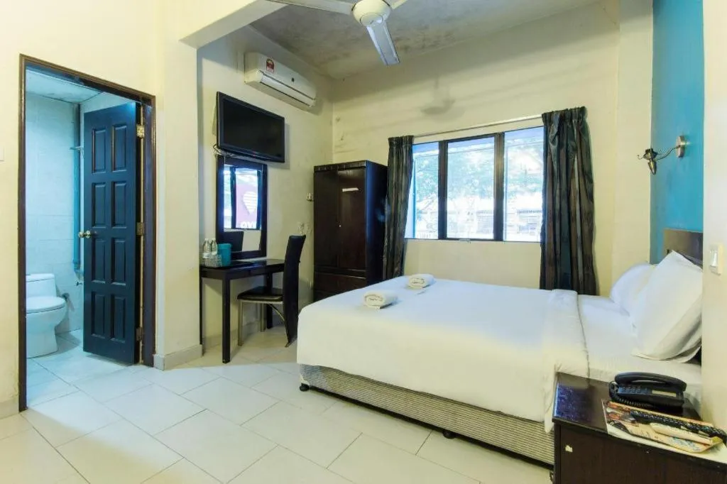 Bed in Hotel Grand Mutiara