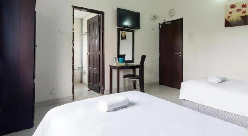 Bed in Hotel Grand Mutiara