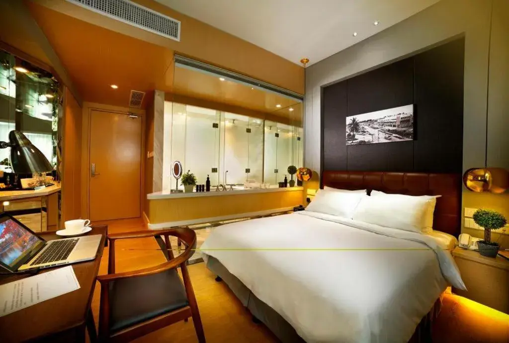 Bed in Kingwood Boutique Hotel Bed in Kingwood Boutique Hotel