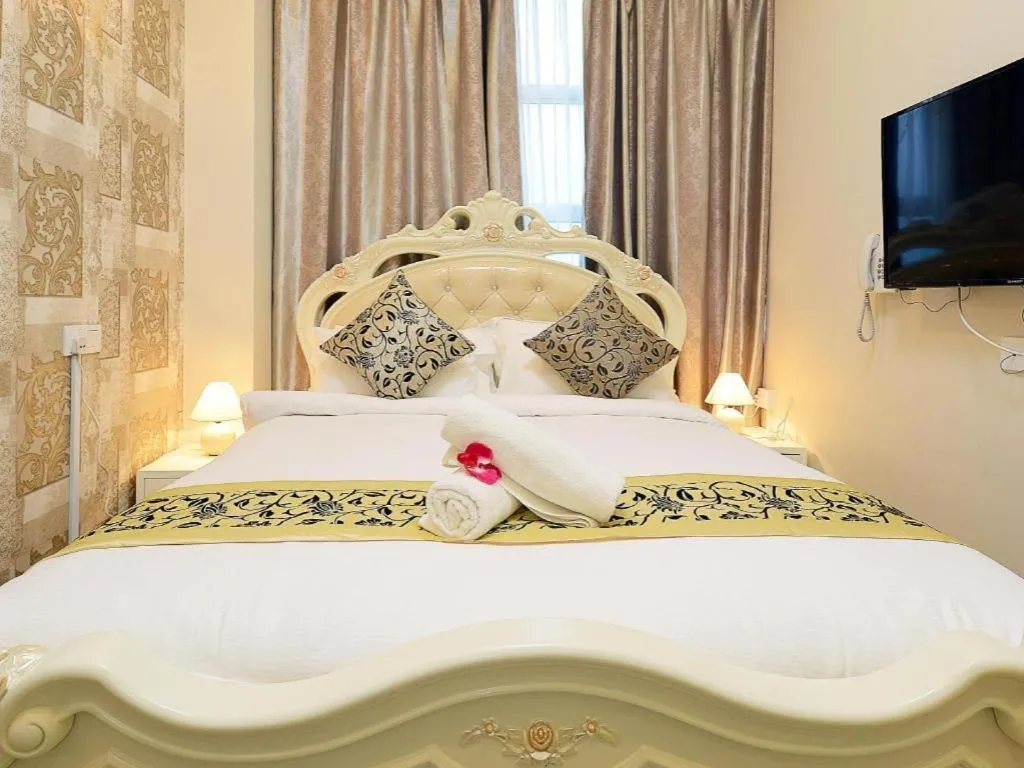 Bed in Hotel de Art @ Section 19 Shah Alam