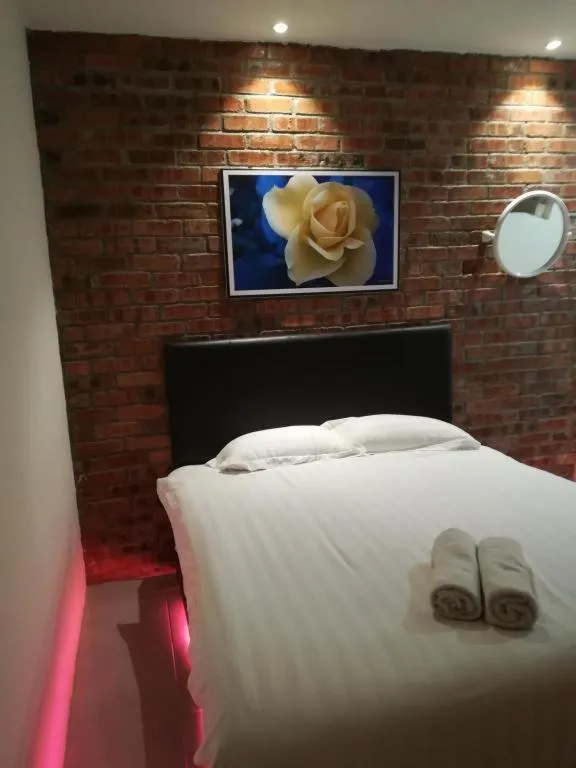 Bed in Rock & Roll Hotel Klang