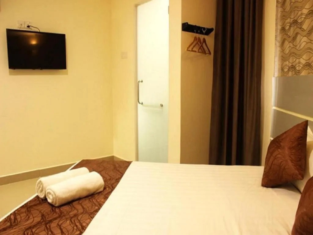 Bed in Rock & Roll Hotel Klang