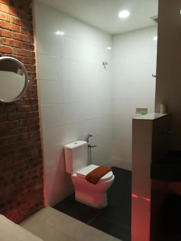 Rock & Roll Hotel Klang