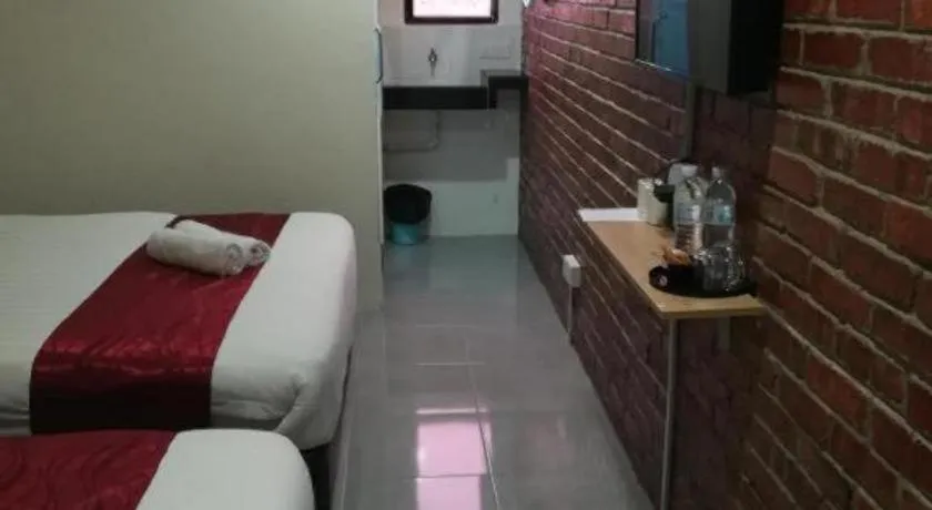 Bed in Rock & Roll Hotel Klang