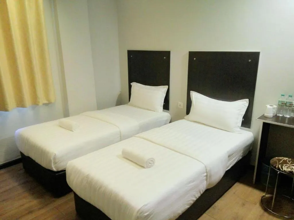 Bed in Portview Hotel