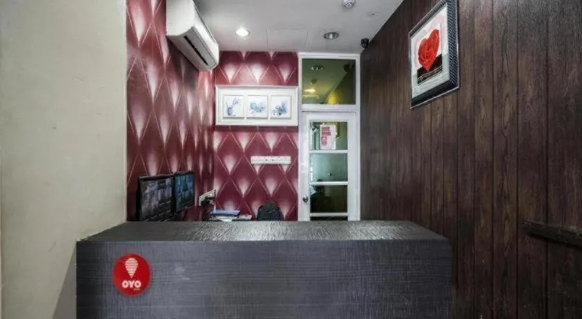 OYO 191 ML Inn Hotel