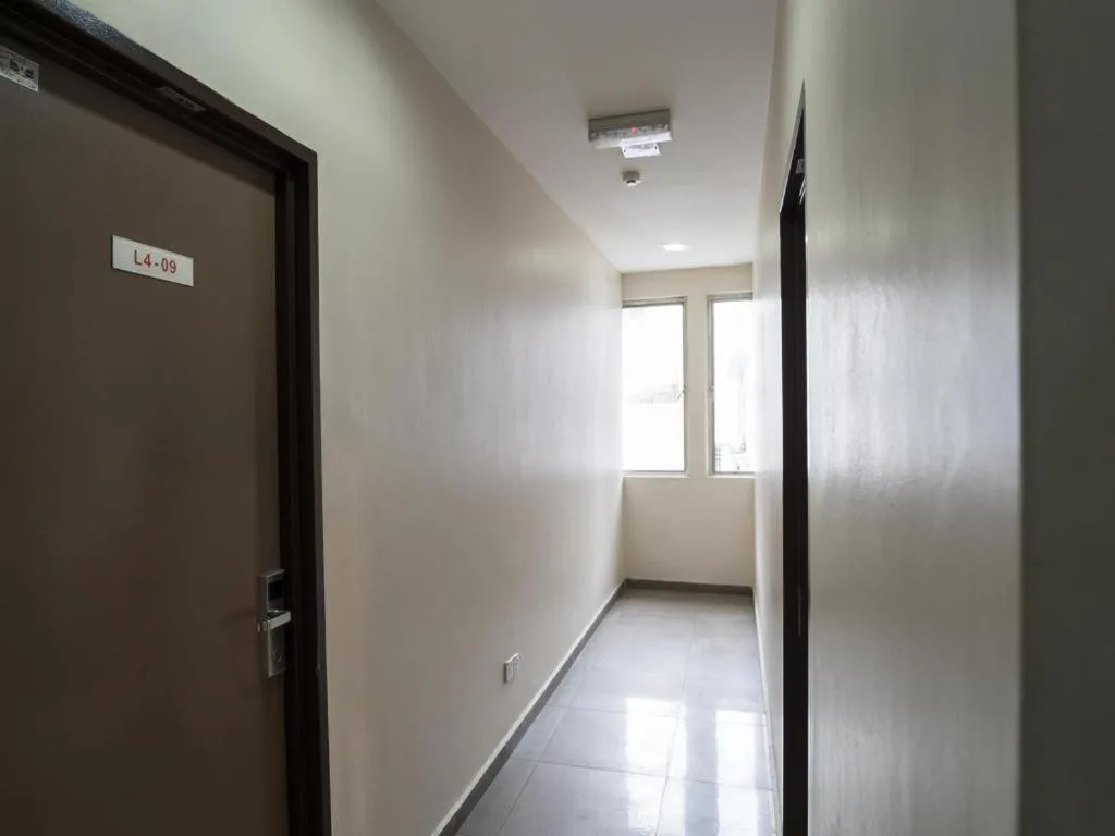 OYO 191 ML Inn Hotel