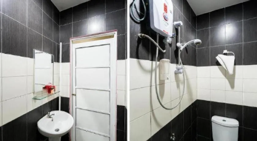 OYO 191 ML Inn Hotel