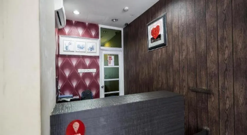 OYO 191 ML Inn Hotel