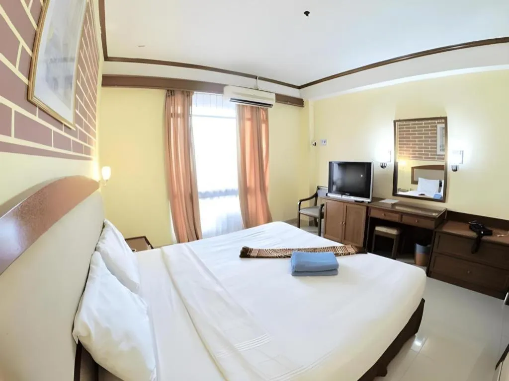 Bed in Adamson Hotel Kuala Lumpur