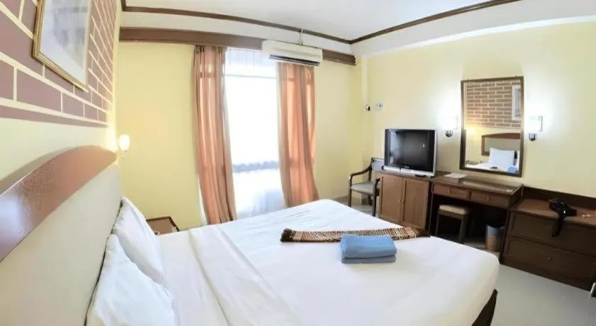 Bed in Adamson Hotel Kuala Lumpur