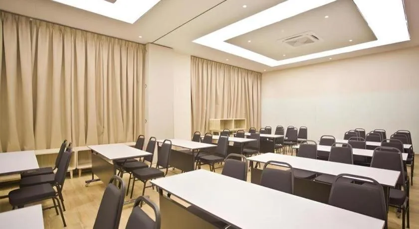 M Plus Boutique Hotel