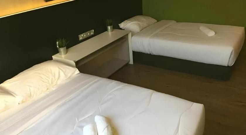 Bed in Monaco Boutique Hotel Kampung Air