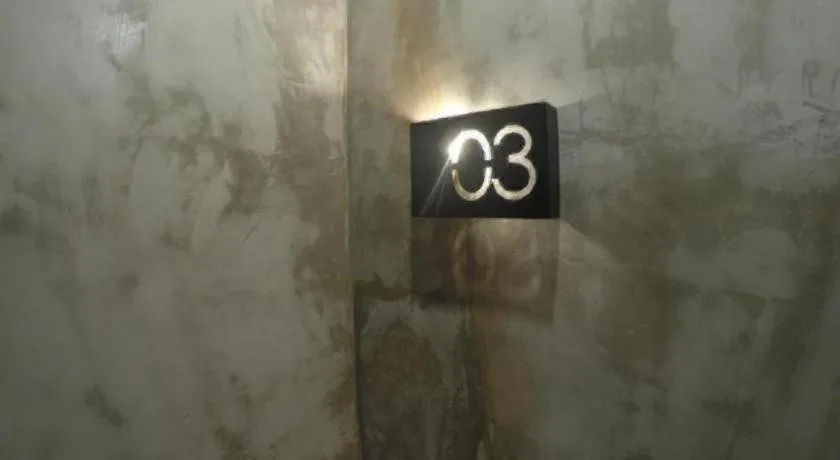 Monaco Boutique Hotel Kampung Air