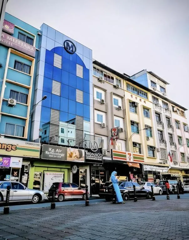 Monaco Boutique Hotel Kampung Air