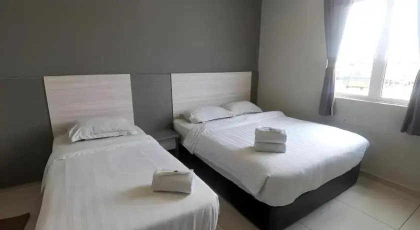 Bed in Pearl Hotel Bed in Pearl Hotel