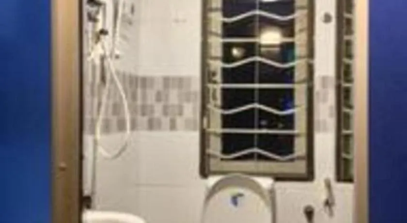 RAINFOREST Budget Stay