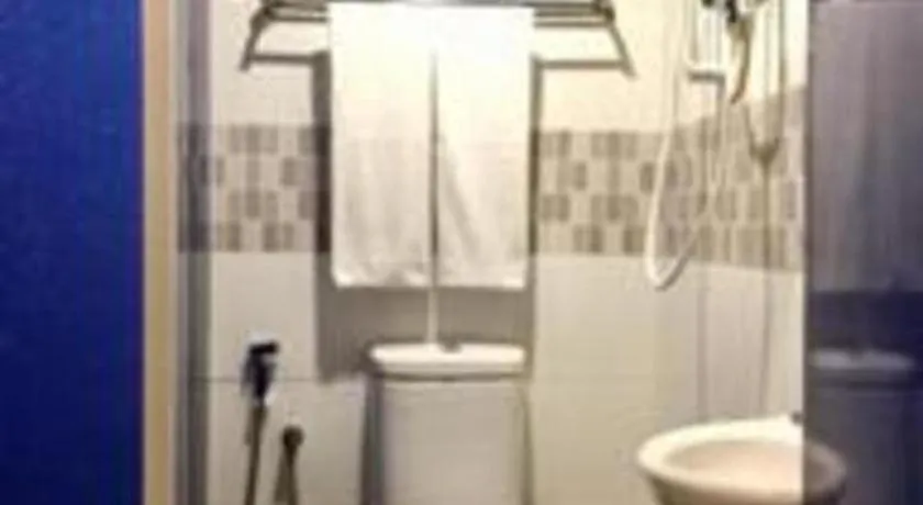 RAINFOREST Budget Stay