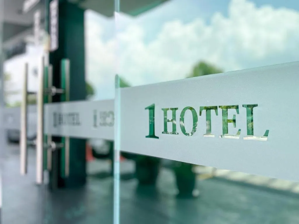 1 Hotel Mahkota Cheras
