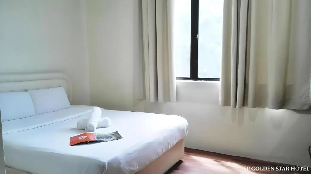 Bed in SP Golden Star Hotel