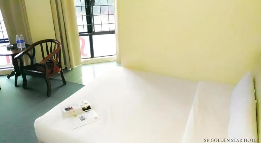 Bed in SP Golden Star Hotel